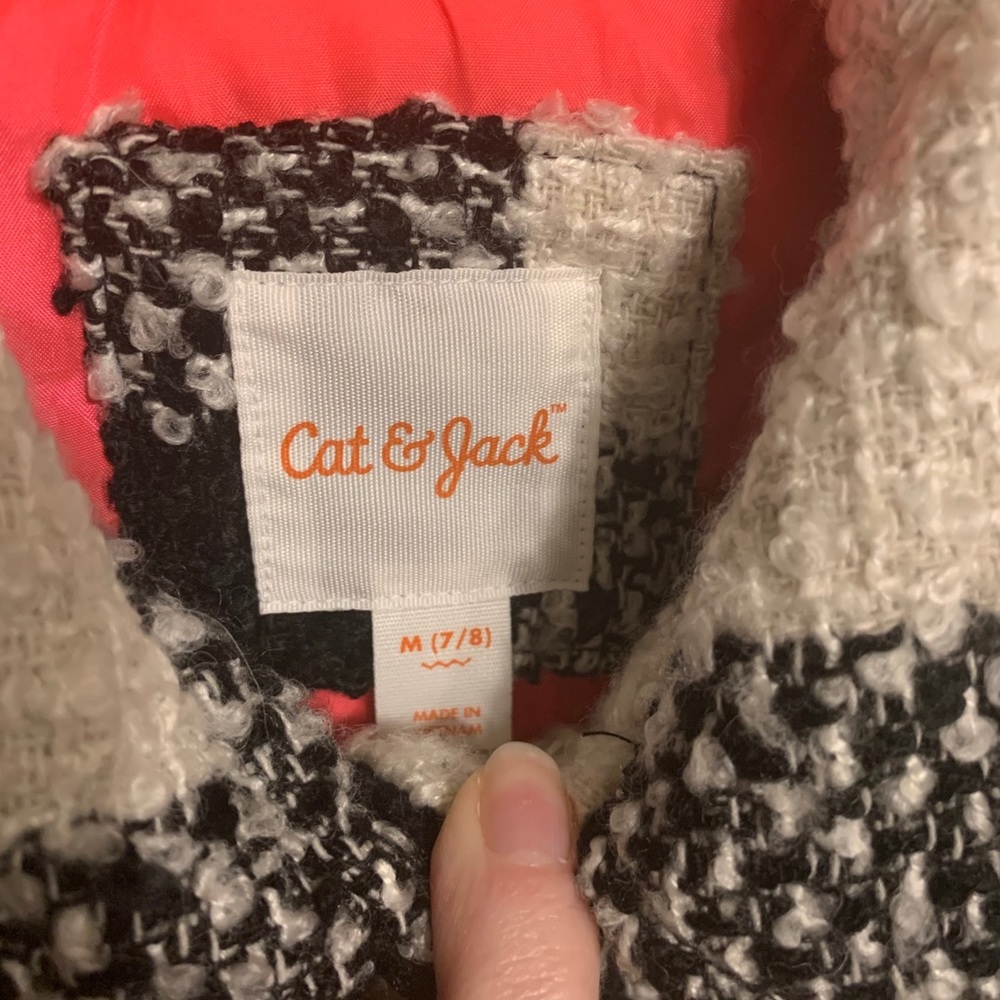 🌟 Host Pick 🌟 Cat And Jack Black and White Coat Jacket Sz 7/8 - Picture 4 of 4
